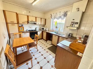 Photo 5- click for photo gallery